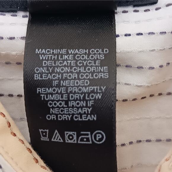 Claiborne Dress Shirt Mens Size M White Dotted Pin Stripe Long Sleeve Cotton - Picture 9 of 10